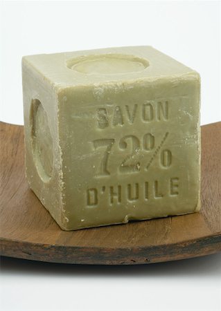 portasapone - Bloc de savon français Photographie de stock - Premium Libres de Droits, Code: 633-01274952