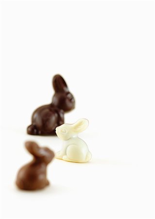 side profile easter bunny - Chocolate bunnies Stock Photo - Premium Royalty-Free, Code: 633-01272169