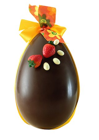 simsearch:633-01274197,k - Chocolate egg Foto de stock - Royalty Free Premium, Número: 633-01272936