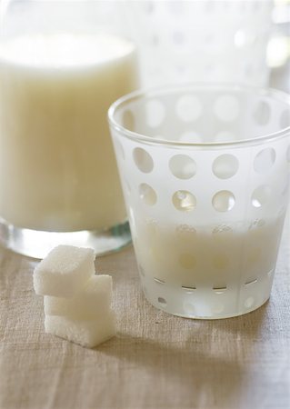 eggnog not people - Carafe and glass of eggnog, with sugar cubes Stock Photo - Premium Royalty-Free, Code: 633-01273924