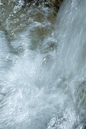 stromschnelle - Wasser, abstrakt, Nahaufnahme Stockbilder - Premium RF Lizenzfrei, Bildnummer: 633-01573427