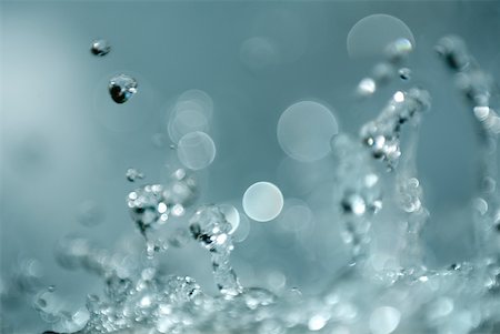 Water splashing, close-up Foto de stock - Sin royalties Premium, Código: 633-01573421