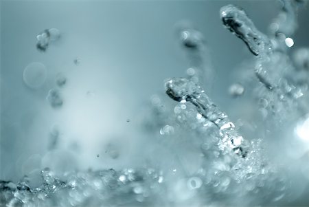 simsearch:633-01573444,k - Water splashing, close-up Stock Photo - Premium Royalty-Free, Code: 633-01573422