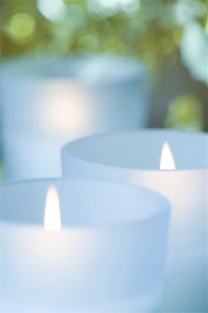 simsearch:633-02418074,k - Burning candles, close-up Stock Photo - Premium Royalty-Free, Code: 633-02418084