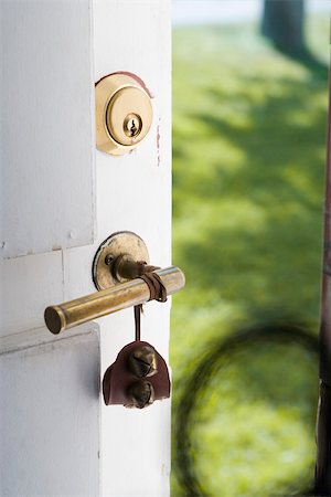 door lock nobody - Bell on handle of open door Stock Photo - Premium Royalty-Free, Code: 633-03444871