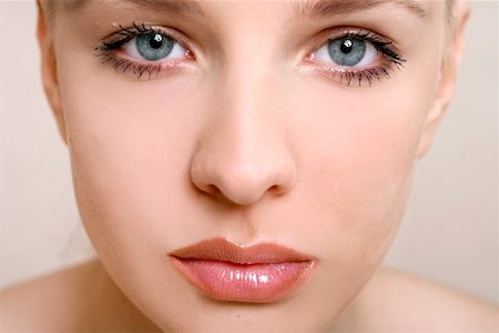 simsearch:644-01437946,k - Beauty shot of woman's eyes Foto de stock - Royalty Free Premium, Número: 644-01435951