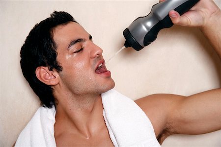 Man cooling off after the gym Stock Photo - Premium Royalty-Free, Code: 644-01436013