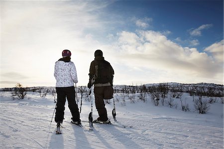 One-legged skier with girlfriend Stock Photo - Premium Royalty-Free, Code: 649-05649633