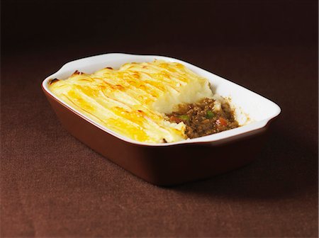 Dish of cottage pie with beef Stock Photo - Premium Royalty-Free, Code: 649-06001272