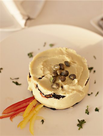 santorini - Close up of plate of Greek food Foto de stock - Sin royalties Premium, Código: 649-06001701