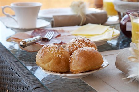 france closeup not people not illustration not monochrome - Close up of rolls at breakfast table Stock Photo - Premium Royalty-Free, Code: 649-06040057