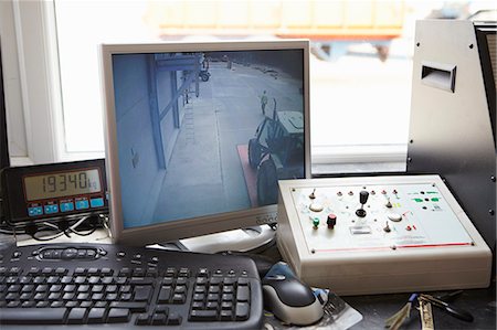 surveillance indoor - Computer displaying security camera Stock Photo - Premium Royalty-Free, Code: 649-06353311