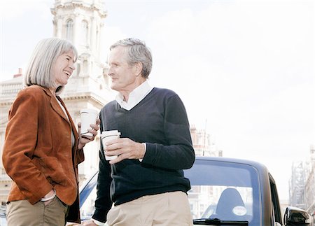 senior, conversation - Couple drinking coffee on city street Stock Photo - Premium Royalty-Free, Code: 649-06401096