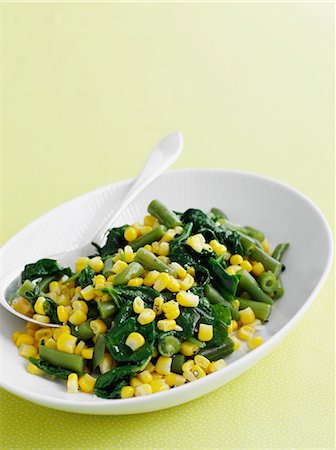 salad top view isolated - Bowl of corn and bean salad Stock Photo - Premium Royalty-Free, Code: 649-06488853