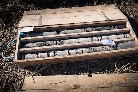 erde (boden) - Drill core samples at coal mine Stockbilder - Premium RF Lizenzfrei, Bildnummer: 649-06489588