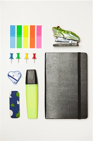 simsearch:649-06812399,k - Office supplies neatly arranged Stock Photo - Premium Royalty-Free, Code: 649-06490045