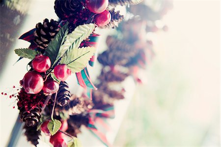 Close up of Christmas wreath Foto de stock - Sin royalties Premium, Código: 649-06622616