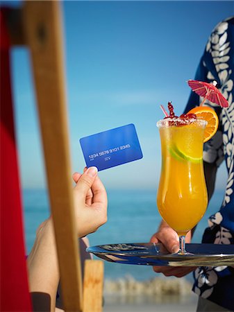 purchase - Person paying for drink with credit card Stock Photo - Premium Royalty-Free, Code: 649-06812096