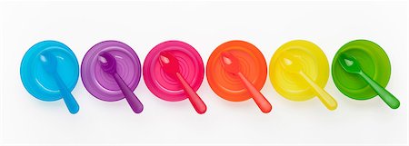 simsearch:649-06812399,k - Colourful plastic spoons and bowls in a row Stock Photo - Premium Royalty-Free, Code: 649-06812400