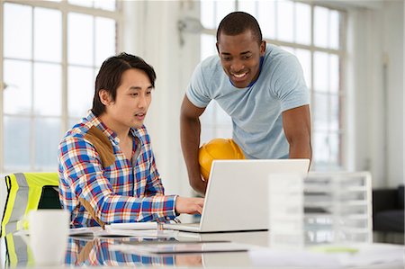 engineering computer - Two male engineers using laptop Stock Photo - Premium Royalty-Free, Code: 649-06812605