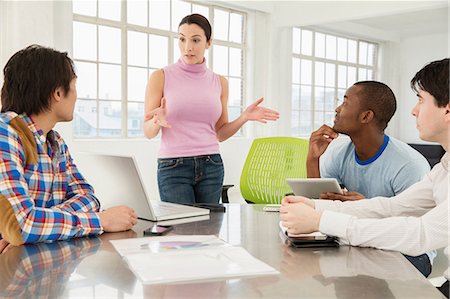 Casual business meeting Stock Photo - Premium Royalty-Free, Code: 649-06812617