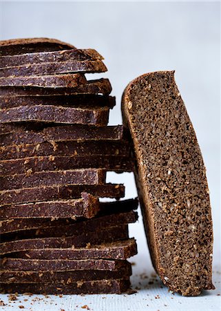 Homemade ryebread Stock Photo - Premium Royalty-Free, Code: 649-06812904