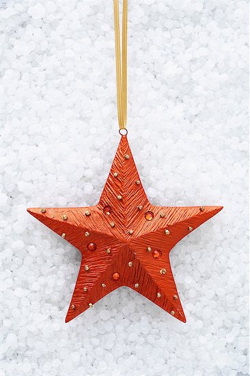 Red star shaped christmas decoration Foto de stock - Sin royalties Premium, Código de la imagen: 649-06830069