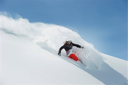 sciatore (uomo e donna) - Woman skiing Fotografie stock - Premium Royalty-Free, Codice: 649-06844047