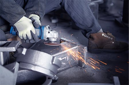 Grinding in cast iron foundry Stock Photo - Premium Royalty-Free, Code: 649-07064811