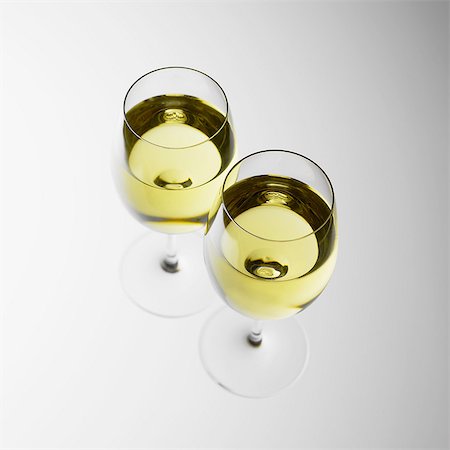 Two glasses of white wine Stock Photo - Premium Royalty-Free, Code: 649-07065052