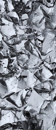 eiswürfel - Ice cubes in clear liquid Stockbilder - Premium RF Lizenzfrei, Bildnummer: 649-07065070