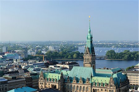 View of City Hall and Lake Alster, Hamburg, Germany Stock Photo - Premium Royalty-Free, Code: 649-07063512