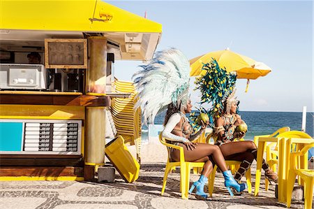 south america festival - Samba dancers taking a break, Ipanema Beach, Rio De Janeiro, Brazil Stock Photo - Premium Royalty-Free, Code: 649-07119863