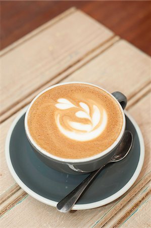 Cup of cappuccino Stock Photo - Premium Royalty-Free, Code: 649-07238689