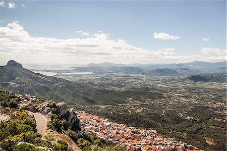 edifício - High angle view of Baunei, Sardinia, Italy Foto de stock - Sin royalties Premium, Código: 649-07279580