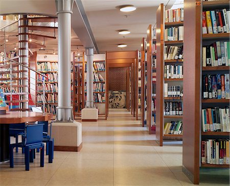 Modern library interior Foto de stock - Sin royalties Premium, Código: 649-07279691