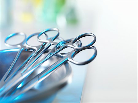 surgery in hospital - Medical instruments in tray Stock Photo - Premium Royalty-Free, Code: 649-07279802