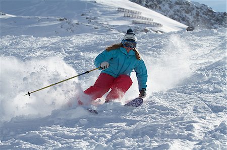 simsearch:649-07280230,k - Woman skiing in Kuhtai , Tirol, Austria Photographie de stock - Premium Libres de Droits, Code: 649-07280240