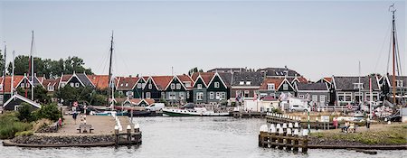 Houses, harbor and sailing boats, Marken, Netherlands Photographie de stock - Premium Libres de Droits, Code: 649-07280814