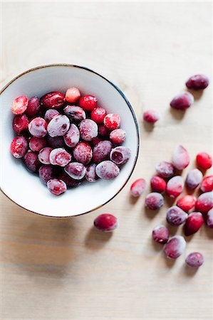 Sugar coated red berries Foto de stock - Royalty Free Premium, Número: 649-07436724