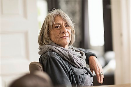 portrait confident women 60 - Portrait of senior woman with grey hair wearing scarf Stock Photo - Premium Royalty-Free, Code: 649-07436786