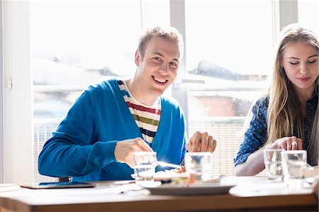 eating at home - Couple eating meal Stock Photo - Premium Royalty-Free, Code: 649-07436941