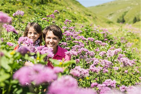 simsearch:614-08876322,k - Mother and daughter hiding among wild flowers, Tyrol, Austria Stock Photo - Premium Royalty-Free, Code: 649-07437715