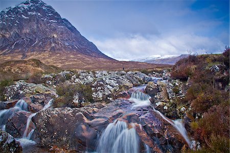 Buachaille Etive Mor and River Coupall in Scotland Fotografie stock - Premium Royalty-Free, Codice: 649-07438146