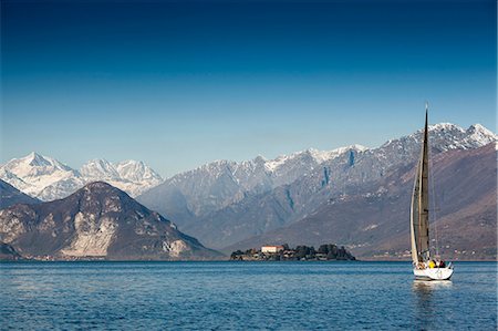 pictures sail boats - Lake Maggiore and Isola Madre, Novara, Italy Stock Photo - Premium Royalty-Free, Code: 649-07596465