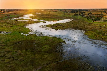 Sunset on Okavango Delta, Chobe National Park, Botswana, Africa Photographie de stock - Premium Libres de Droits, Code: 649-07596632