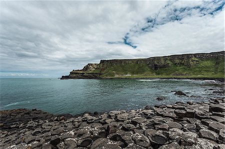 simsearch:649-08085924,k - View of Giants Causeway, Bushmills, County Antrim, Northern Ireland, UK Photographie de stock - Premium Libres de Droits, Code: 649-07647934