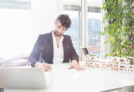 Architect working in office Stock Photo - Premium Royalty-Free, Code: 649-07648567