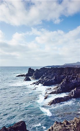 simsearch:649-08860390,k - Ocean waves and coast, Lanzarote, Canary Islands, Spain Stock Photo - Premium Royalty-Free, Code: 649-07760892