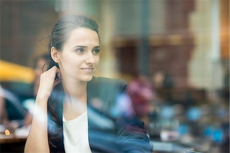 reflective vest - Young businesswoman looking out of cafe window, London, UK Photographie de stock - Premium Libres de Droits, Code: 649-07804322